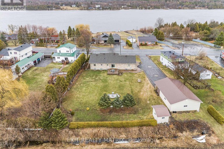 27814681/1854-principale-street/east-hawkesbury/ontario/K0B1A0_36