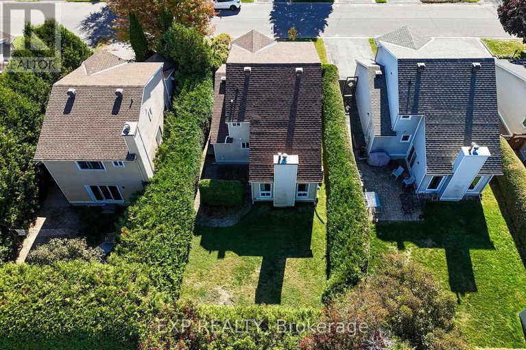 28995969/32-maple-view-crescent/centrepointe/ottawa/ontario/K2G5J6_46