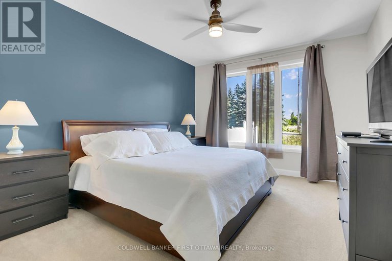 28739997/893-artemis-circle/manotick-south-to-roger-stevens/ottawa/ontario/K4M0H7_19
