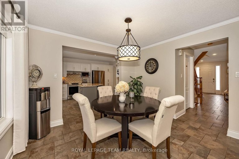 29675981/7067-donwel-drive/greely/ottawa/ontario/K4P1M7_11