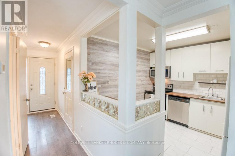 29026241/18-6475-colony-square/convent-glen-north/ottawa/ontario/K1C3E1_5