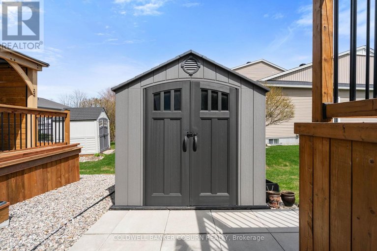 29658105/213-oxford-street-w/kemptville/north-grenville/ontario/K0G1J0_34