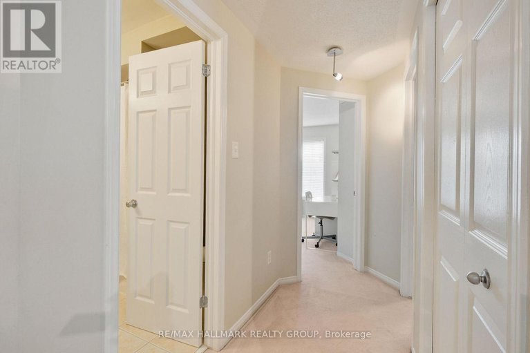 28595258/15-mcpeake-place/morgans-grantsouth-march/ottawa/ontario/K2K3K4_30