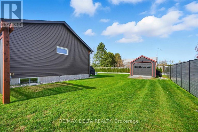 29026060/117-danika-street/clarencerockland-twp/clarence-rockland/ontario/K0A2A0_34