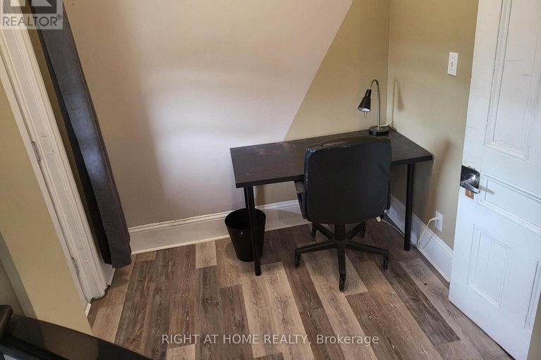 29368223/95-templeton-street/sandy-hill/ottawa/ontario/K1N6X4_14