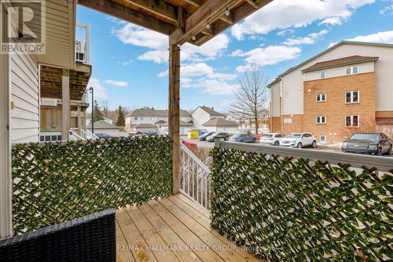29582357/1344-guthrie-street/leslie-park/ottawa/ontario/K2H1G8_41