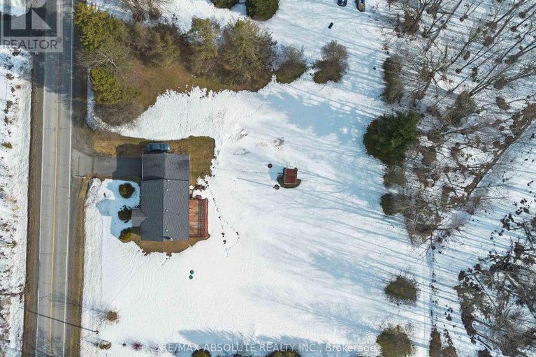 29180472/1984-forced-road/vars-area/ottawa/ontario/K0A3H0_20