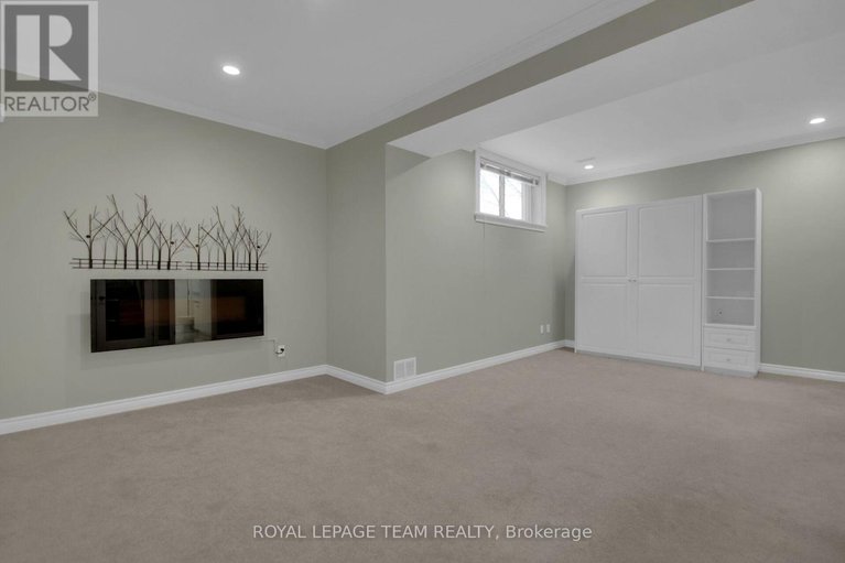 29257028/36-sable-run-drive/stittsville-central/ottawa/ontario/K2S1W8_36