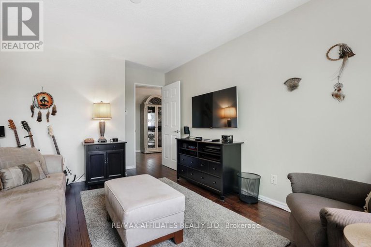 28570878/304-1190-richmond-road/woodroffe/ottawa/ontario/K2B8J3_27