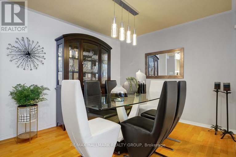 28411639/6-stonepointe-avenue/barrhaven-east/ottawa/ontario/K2G6G3_12
