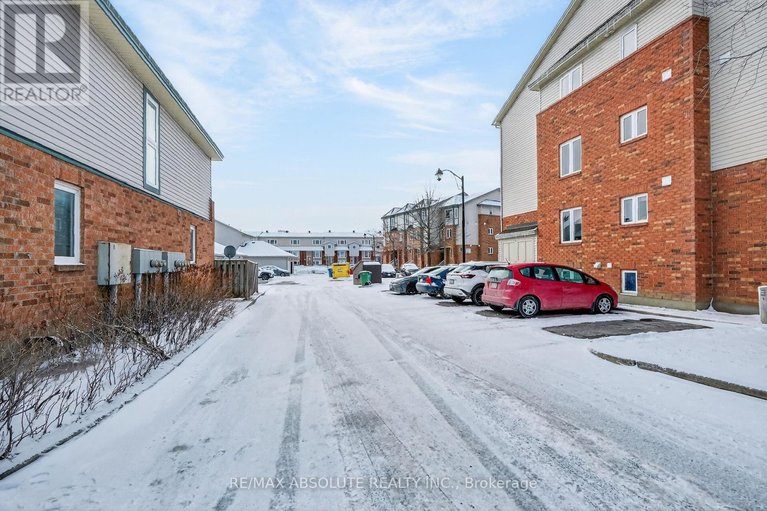 29485306/117-tall-pines-private/leslie-park/ottawa/ontario/K2H1H1_47