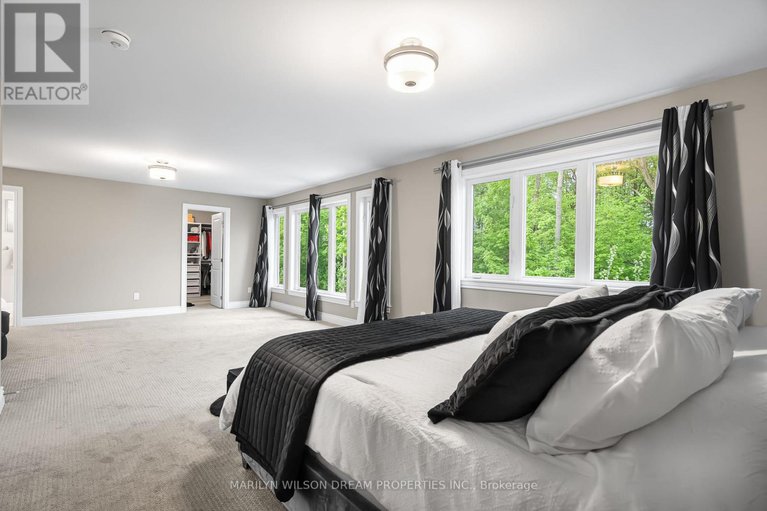 28352730/43-angel-heights/stittsville-south/ottawa/ontario/K2S2N2_29