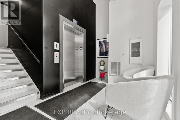 29479999/301-100-cortile-private/riverside-southgloucester-glen/ottawa/ontario/K1V2S8_3