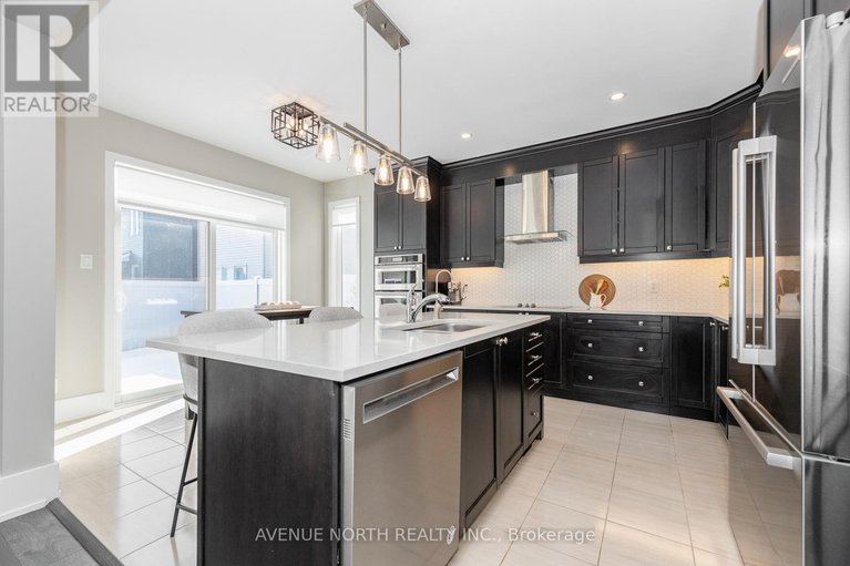29437625/805-henslows-circle/avalon-west/ottawa/ontario/K4A5H6_17