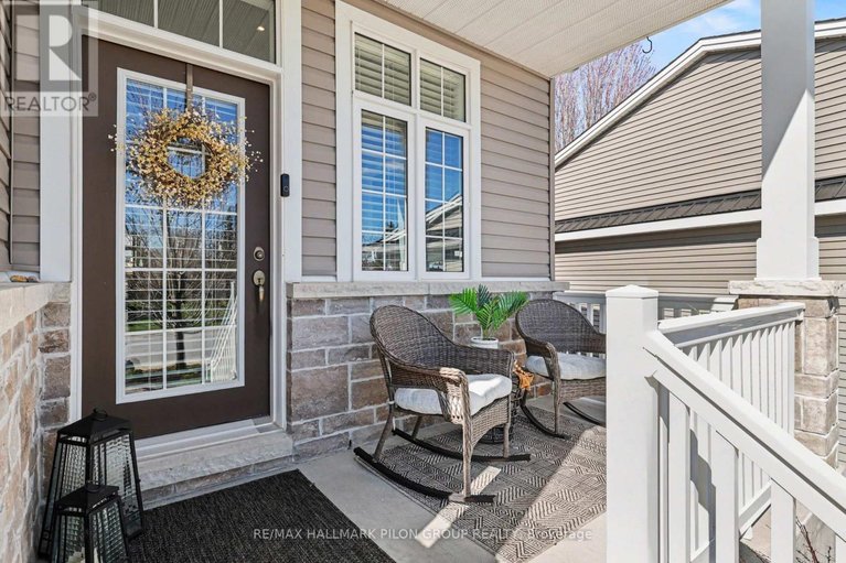 29645417/135-oxford-street-w/kemptville/north-grenville/ontario/K0G1J0_2