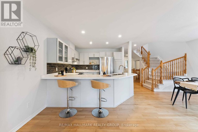 28550902/27-wallsend-avenue/morgans-grantsouth-march/ottawa/ontario/K2K3K7_7