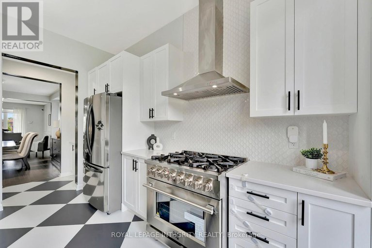 28589809/11-ascari-road/mahogany-community/ottawa/ontario/K4M0M6_11