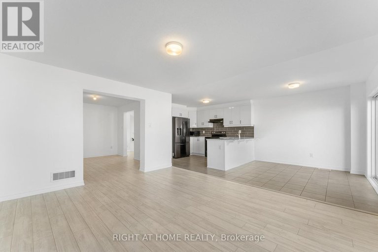 29248169/47-mudminnow-crescent/avalon-west/ottawa/ontario/K4A5H9_16