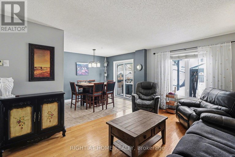 29373427/1050-trillium-place/town-of-rockland/clarence-rockland/ontario/K4K1T1_7