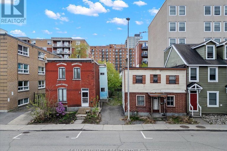 28898418/168-174-murray-street/lower-townbyward-market/ottawa/ontario/K1N5M8_2