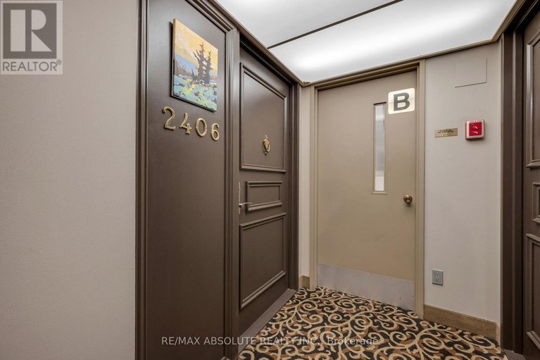 29030297/2406-1081-ambleside-drive/woodroffe/ottawa/ontario/K2B8C8_3