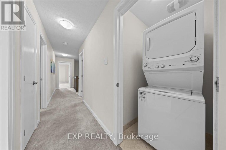 29026864/6347-perth-street/btwn-franktown-rd-fallowfield-rd/ottawa/ontario/K0A2Z0_28