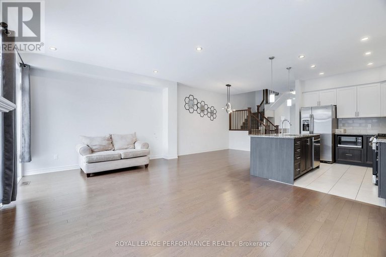 29228458/669-cordelette-circle-e/mer-bleuebradley-estatesanderson-park/ottawa/ontario/K1W0P2_13