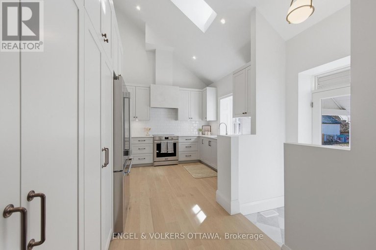 29649228/71-thomas-street/new-edinburgh/ottawa/ontario/K1M1M7_11