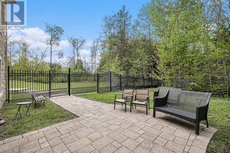 28402100/1413-blackhorse-court/manotick-east-to-manotick-station/ottawa/ontario/K4M0A6_46