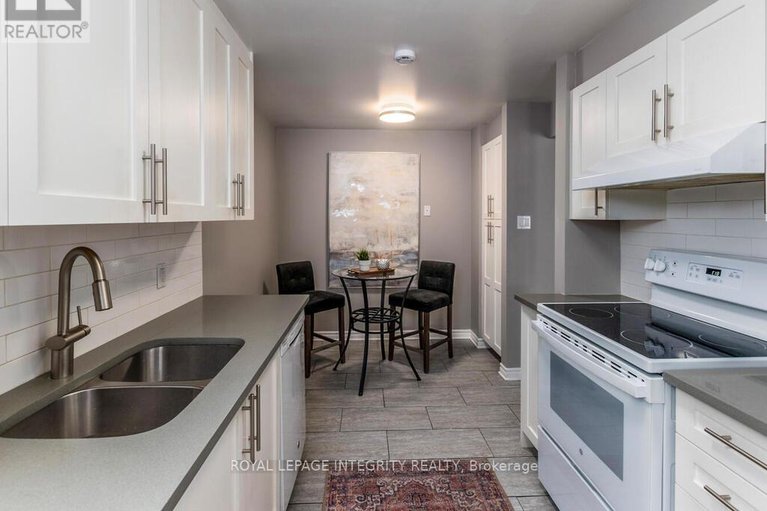 29282826/14-146-valley-stream-drive/leslie-park/ottawa/ontario/K2H9C6_32