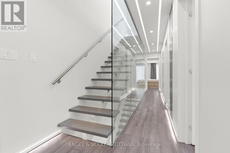 29362000/258-northwestern-avenue/ottawa-westtunneys-pasture/ottawa/ontario/K1Y0M3_31