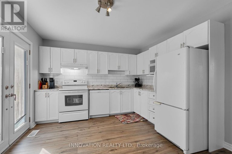 28639541/105-cricket-crescent/dunrobin-shores/ottawa/ontario/K0A1T0_9