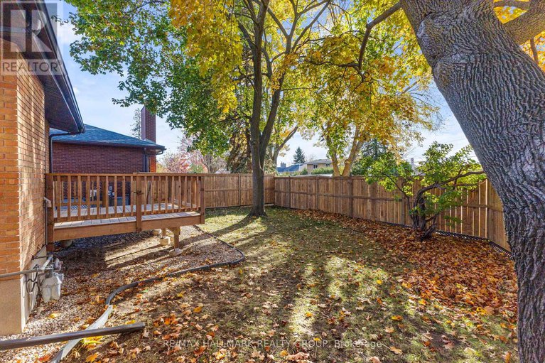 29102044/2186-lenester-avenue/mckellar-heightsglabar-park/ottawa/ontario/K2A1L4_33