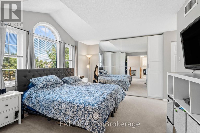 28859903/18-golders-green-lane/longfields/ottawa/ontario/K2J5C1_26