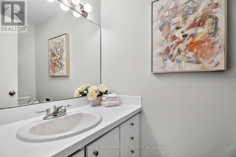 29036688/118-176-woodfield-drive/tanglewood/ottawa/ontario/K2G3W8_5