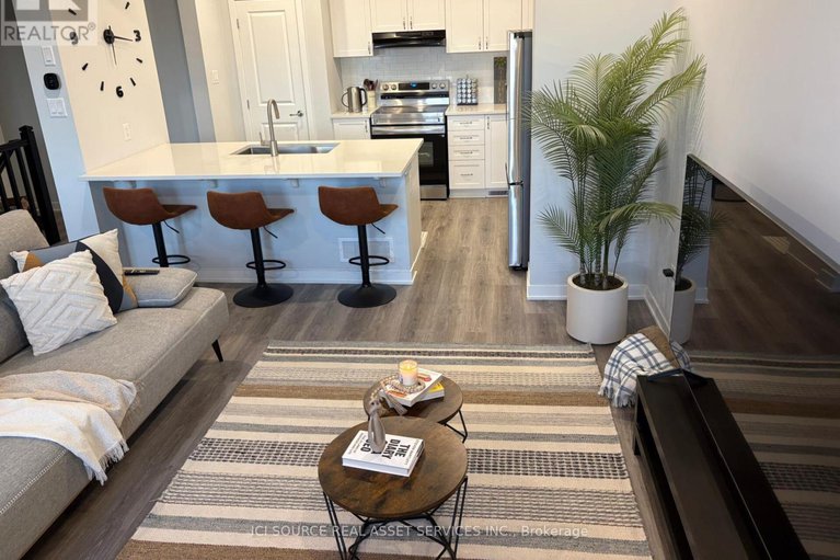 29263044/617-quilter-row/goulbourn-twp-from-franktown-rdsouth-to-rideau/ottawa/ontario/K0A2Z0_1