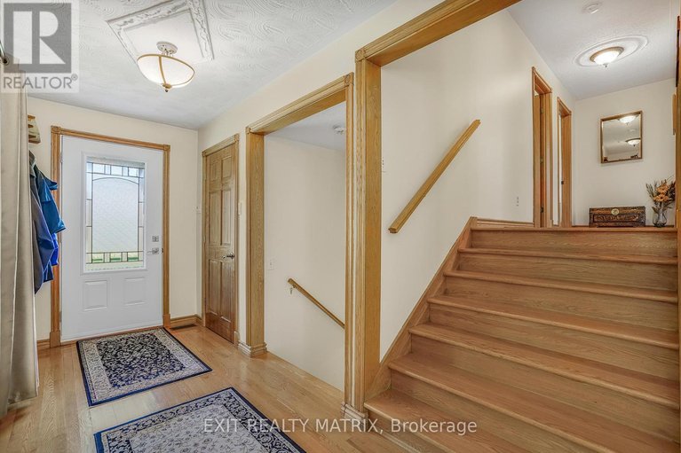 29639262/3520-pattee-road/east-hawkesbury/ontario/K6A2R2_5