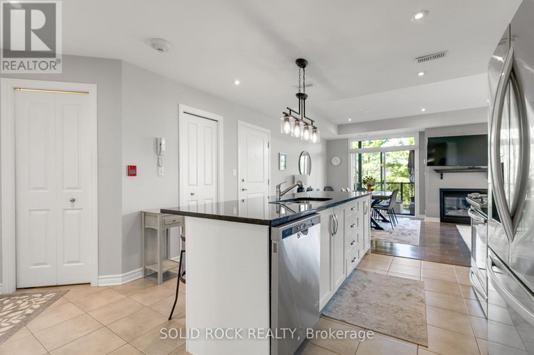 28860399/4-60-prestige-circle/chatelaine-village/ottawa/ontario/K4A0Y1_7