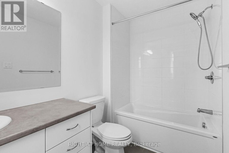 28565193/958-athenry-court/half-moon-bay/ottawa/ontario/K2J7E1_40