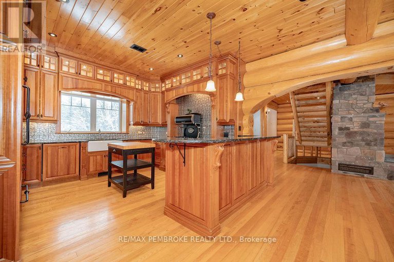 28100572/2467-darling-road/lanark-highlands-darling-twp/lanark-highlands/ontario/K0A1P0_7