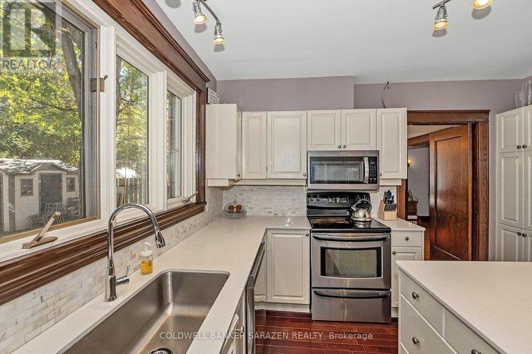 29362996/211-b-melrose-avenue/civic-hospital/ottawa/ontario/K1Y1V3_13