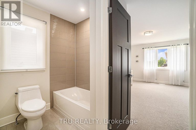 29049193/670-parade-drive/stittsville-south/ottawa/ontario/K2S0Z2_19