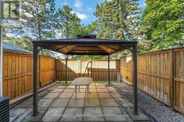 28859547/447-canotia-place/fallingbrookpineridge/ottawa/ontario/K4A2K1_34