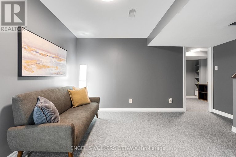 29653718/44-1152-des-forets-avenue/convent-glen-north/ottawa/ontario/K1C5K6_33