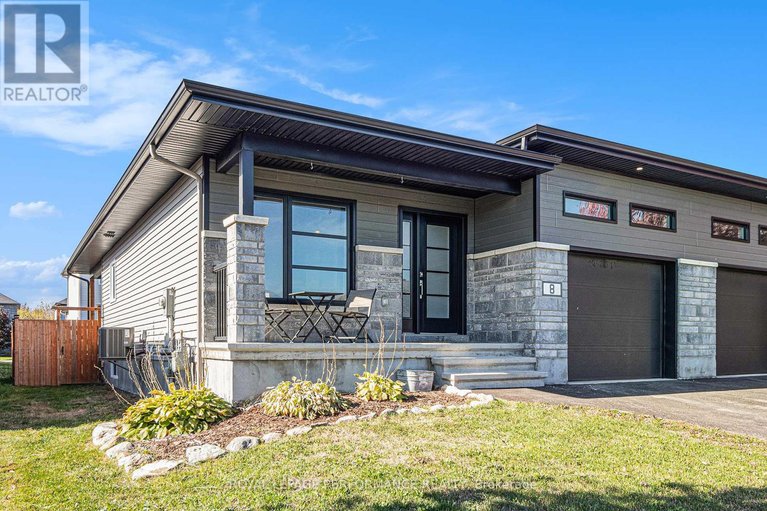 29474543/8-brittany-street/north-stormont-finch-twp/north-stormont/ontario/K0A1R0_3