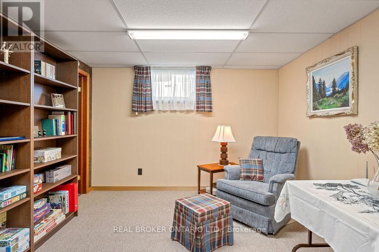 28960472/510-oxford-street-e/kemptville/north-grenville/ontario/K0G1J0_22