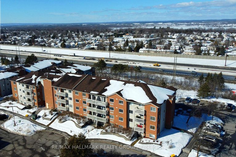 28618067/108-345-centrum-boulevard/bilberry-creekqueenswood-heights/ottawa/ontario/K1E3W9_2