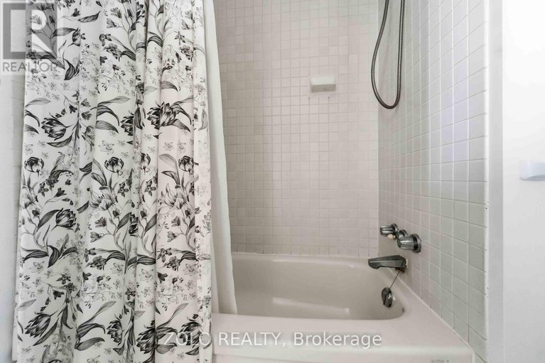 29640320/501-2759-carousel-crescent/emerald-woodssawmill-creek/ottawa/ontario/K1T2N5_22