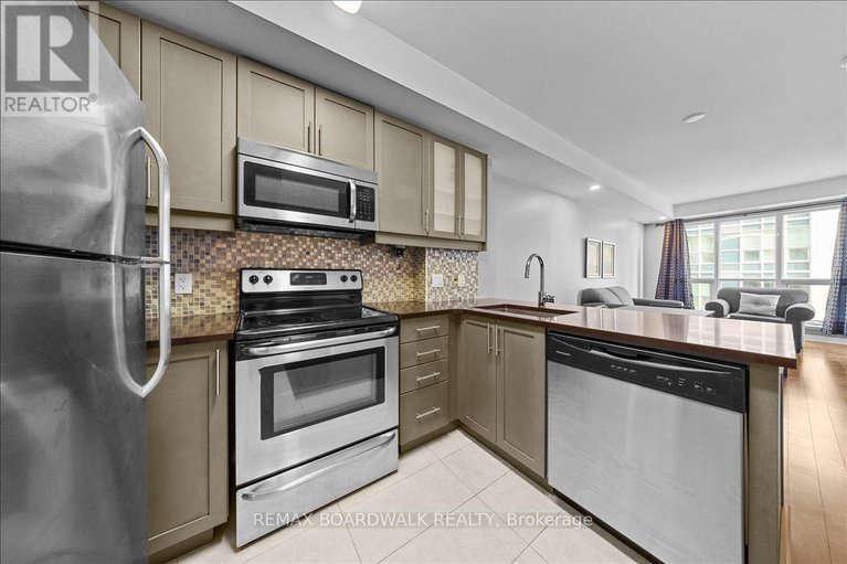 29646330/2107-242-rideau-street/sandy-hill/ottawa/ontario/K1N0B7_6