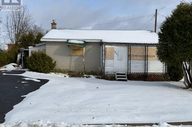 29151276/265-dominion-street-n/alexandria/north-glengarry/ontario/K0C1A0_2